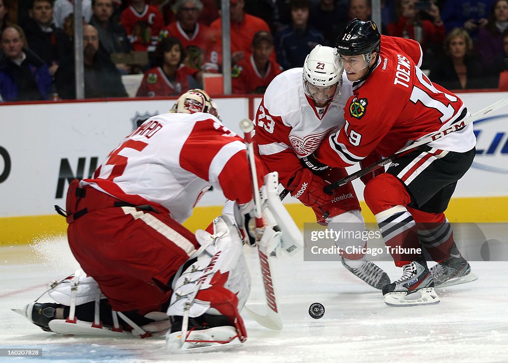 Blackhawks vs. Red Wings