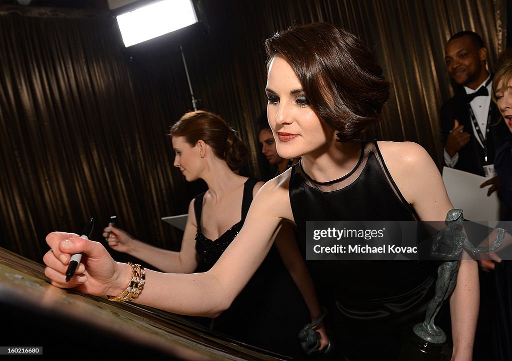 TNT/TBS Broadcasts The 19th Annual Screen Actors Guild Awards - Backstage