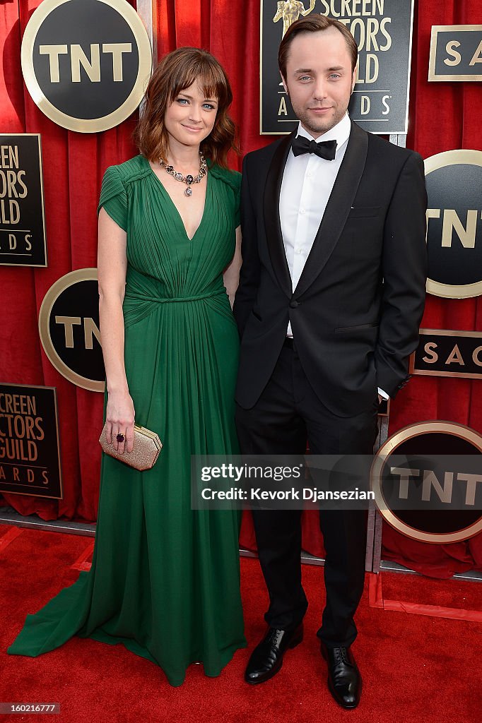 19th Annual Screen Actors Guild Awards - Red Carpet