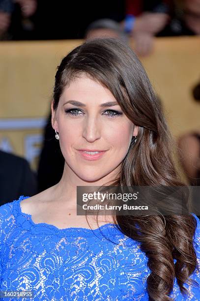 Actress Mayim Bialik attends the 19th Annual Screen Actors Guild Awards at The Shrine Auditorium on January 27, 2013 in Los Angeles, California....