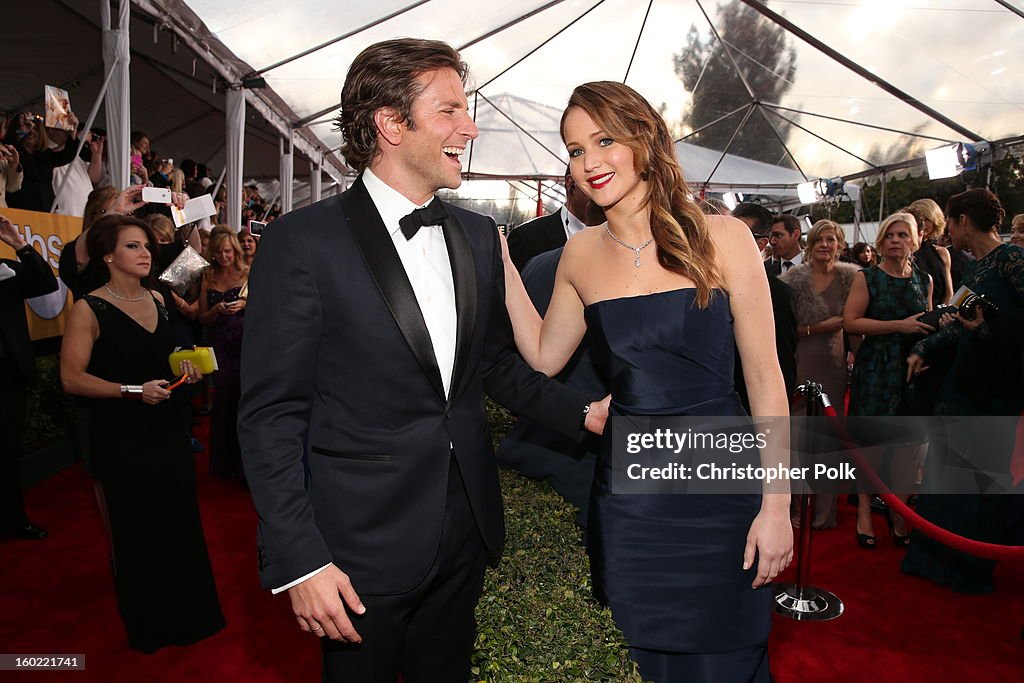 TNT/TBS Broadcasts The 19th Annual Screen Actors Guild Awards - Red Carpet