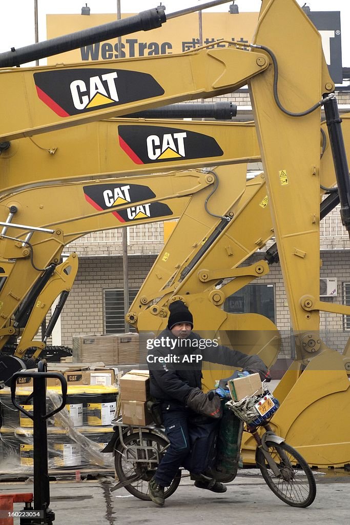 CHINA-US-INVEST-MERGE-COMPANY-CATERPILLAR