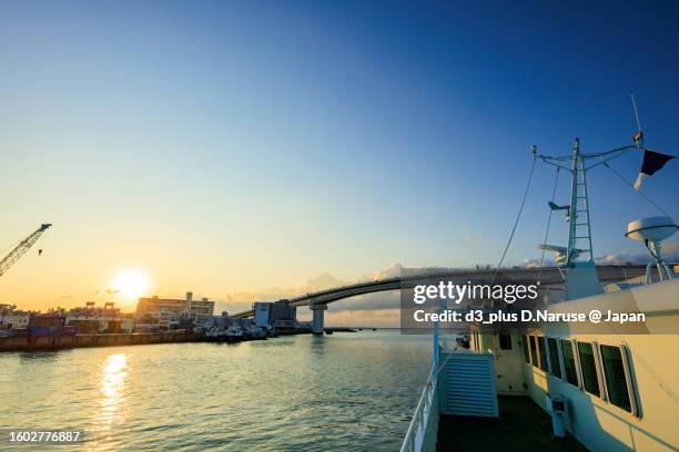 beautiful sunset, tomari port, naha city, - 那覇市 stockfoto's en -beelden