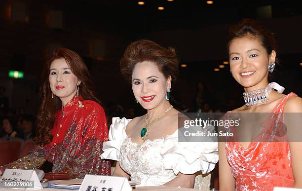 Ai Kanzaki, Ratna Sari Dewi Sukarno and Tomoka Kurotani