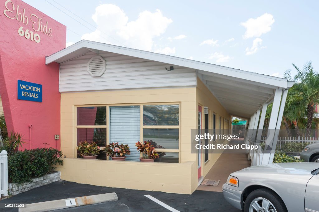 Ebb Tide Motel