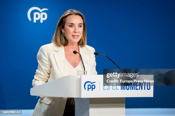 The secretary general of the Partido Popular, Cuca Gamarra, appears at a press conference after the meeting of the Steering Committee of the Partido...