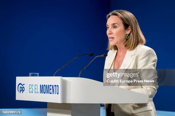 The secretary general of the Partido Popular, Cuca Gamarra, appears at a press conference after the meeting of the Steering Committee of the Partido...