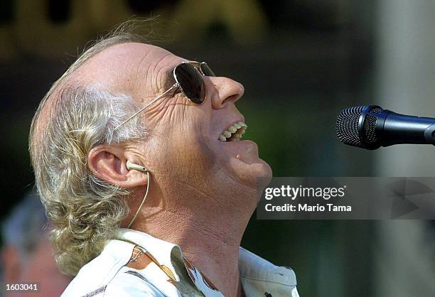 Singer Jimmy Buffett performs on NBC''s "Today Show" July 20, 2001 in New York City.