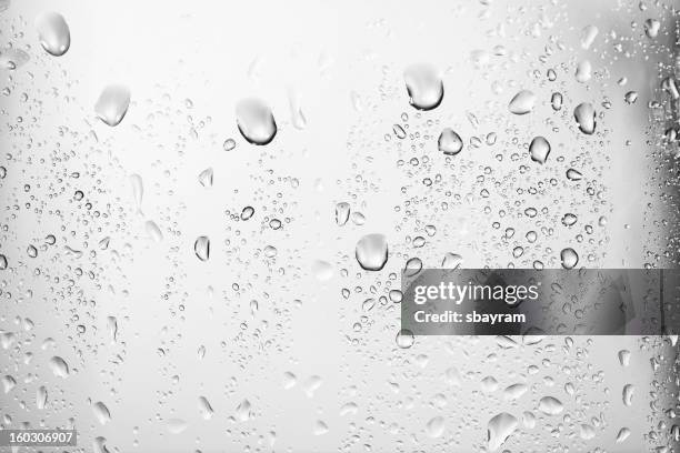 water drops texture - glass material stock pictures, royalty-free photos & images