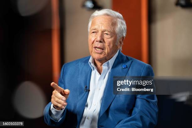 1,927 The Kraft Group Robert Kraft Stock Photos, High-Res Pictures, and
