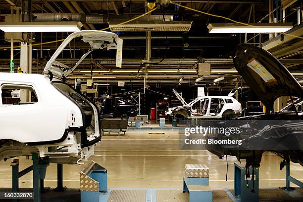 Waheed Sahb Factory 29 Production Inside Saab Factory Ahead Of New Vehicle Output Stock ...