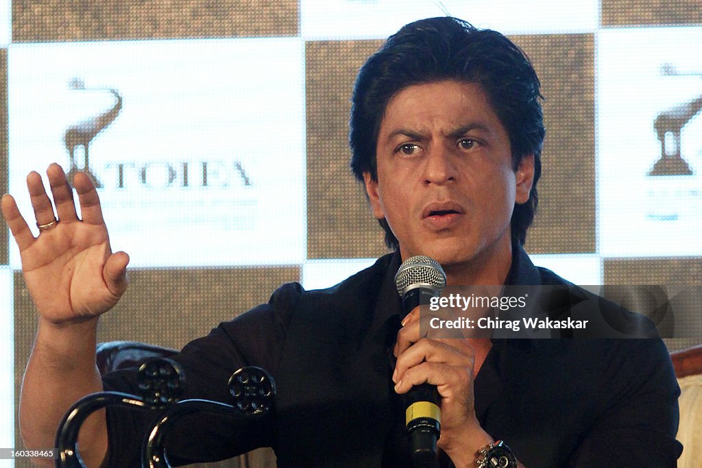 Press Conference Announcing Times Of India Film Awards, Vancouver By Shahrukh Khan