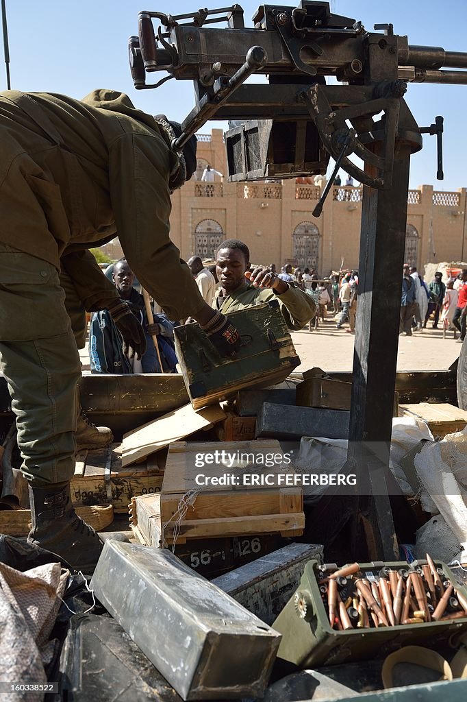 French Soldiers Regain Control in Malian Cities