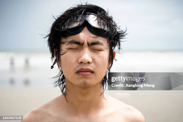 young people who are mentally troubled - face eyes closed stock pictures, royalty-free photos & images