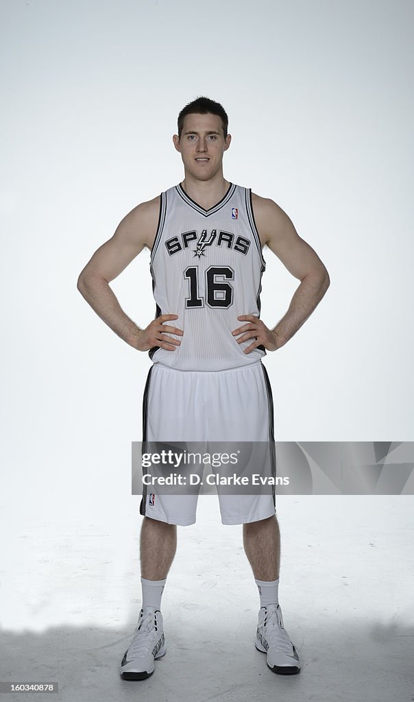 Aron Baynes San Antonio Spurs