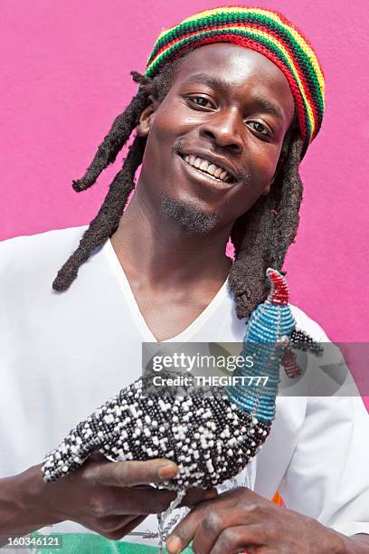 african beadworks diseñador - cultura de zimbabue fotografías e imágenes de stock