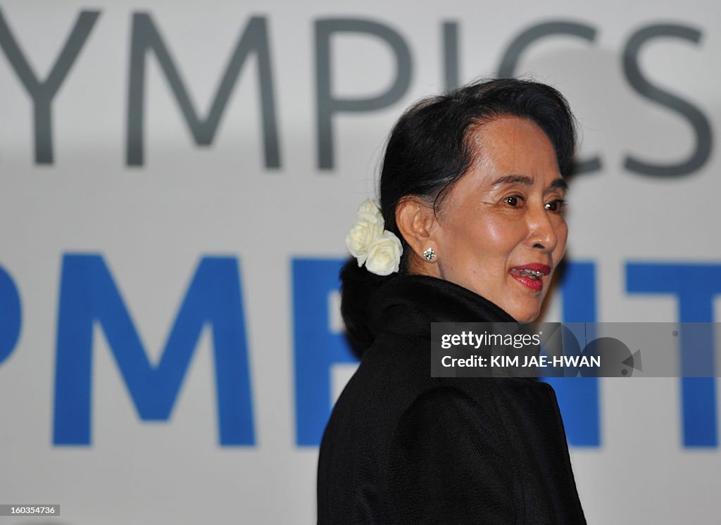 SKOREA-MYANMAR-SUUKYI-POLITICS-OLY