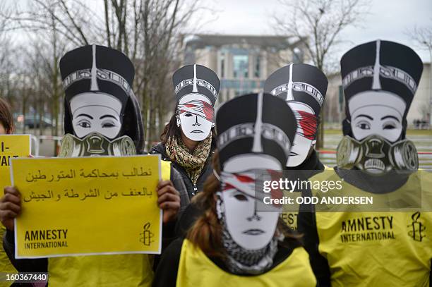 Human Rights Mask 326 Day Trip Mask Stock Photos, High-Res Pictures, and Images - Getty ...