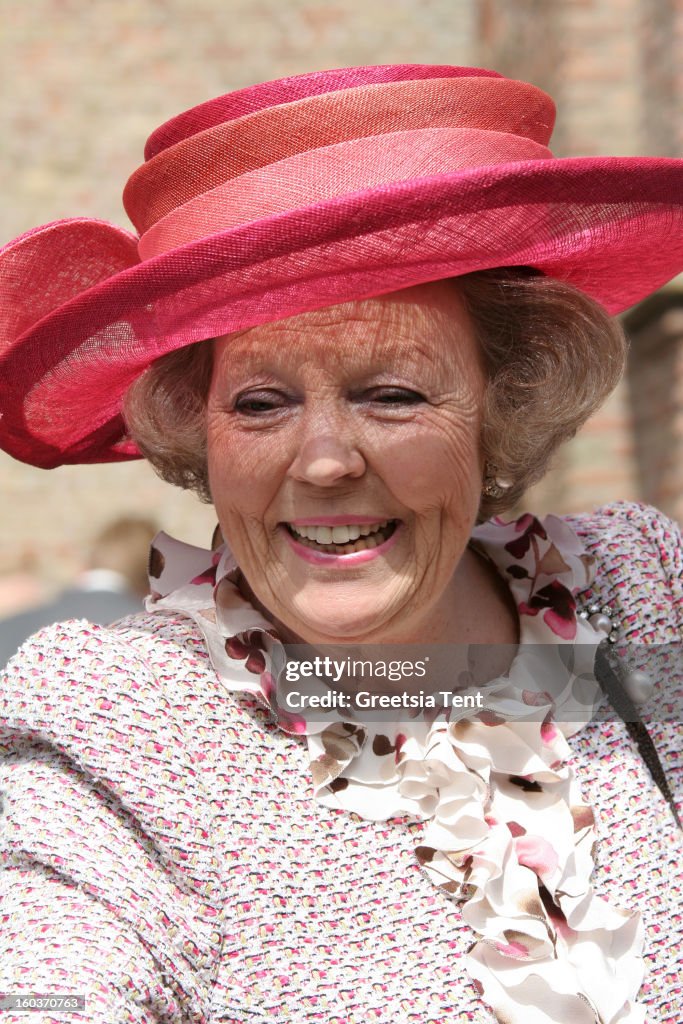 Queen Beatrix Archive
