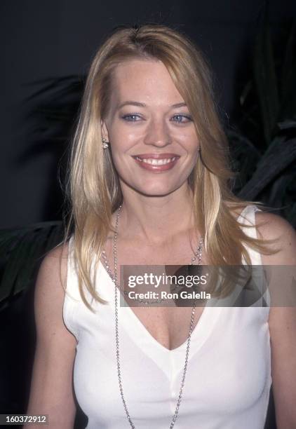 Actress Jeri Ryan attends the Fulfillment Fund's Stars 2001 Benefit Gala to Honor Jeffrey Katzenberg on November 8, 2001 at Hollywood & Highland in...
