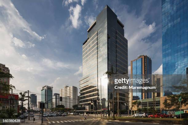 buildings in brigadeiro faria lima street - sao paulo city stock pictures, royalty-free photos & images
