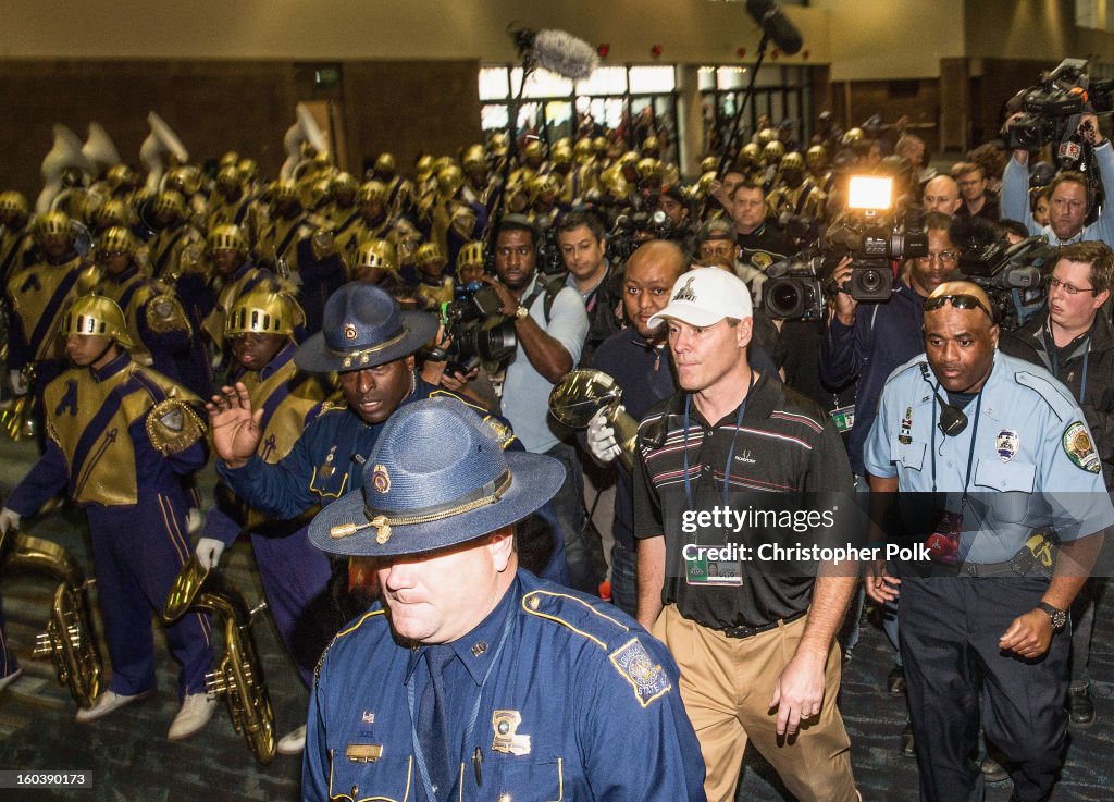 FedEx Delivered Vince Lombardi Trophy To New Orleans For Super Bowl XLVII