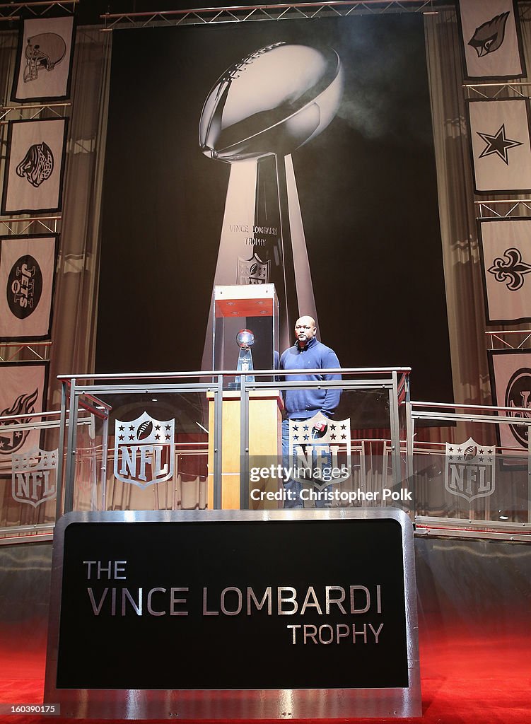 FedEx Delivered Vince Lombardi Trophy To New Orleans For Super Bowl XLVII