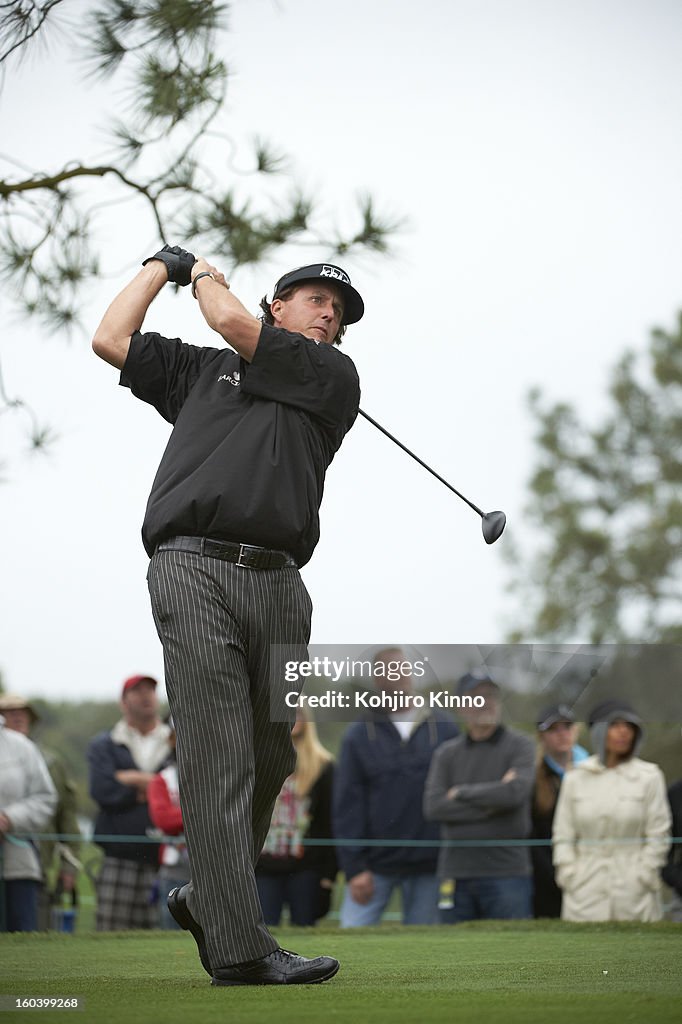 2013 Farmers Insurance Open - Round One