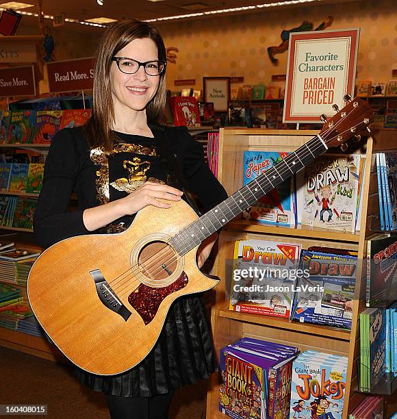 Lisa Loeb performs songs and signs her new CD "No Fairy Tale" at Barnes & Noble bookstore at The Grove on January 30, 2013 in Los Angeles, California.