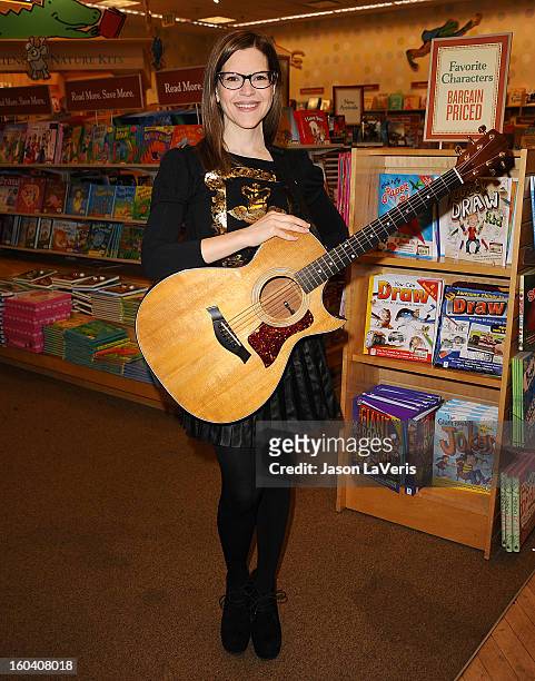 Lisa Loeb performs songs and signs her new CD "No Fairy Tale" at Barnes & Noble bookstore at The Grove on January 30, 2013 in Los Angeles, California.