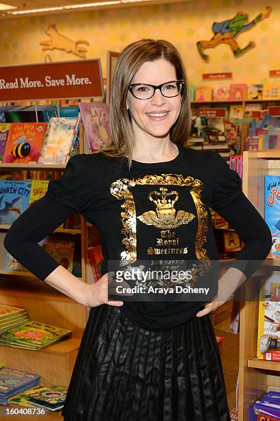 Lisa Loeb performs songs and signs her new CD 'No Fairy Tale' at Barnes & Noble bookstore at The Grove on January 30, 2013 in Los Angeles, California.