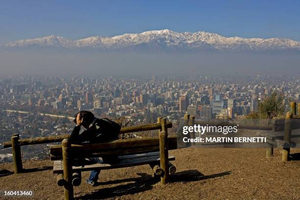 View from the San Cristobal hill of Santiago, partially covered by smog on June 01st, 2007. The Chilean capital is one of the three most polluted...