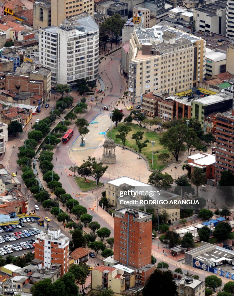 COLOMBIA-THEME-LANDMARK