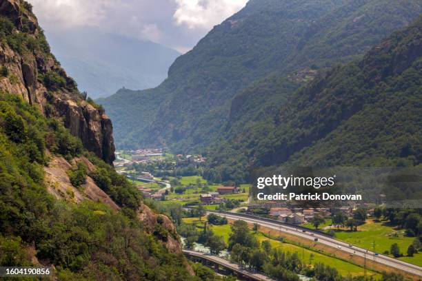 southern view from bard fort - bard stock pictures, royalty-free photos & images