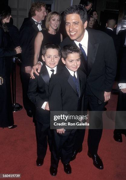 Actor Ray Romano and sons Matthew and Gregory attend the 28th Annual ...