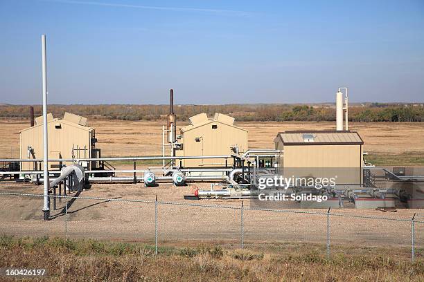 exterior of oil and gas industry compressosr station - compressor stockfoto's en -beelden