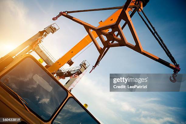 crane truck - mobile crane stock pictures, royalty-free photos & images