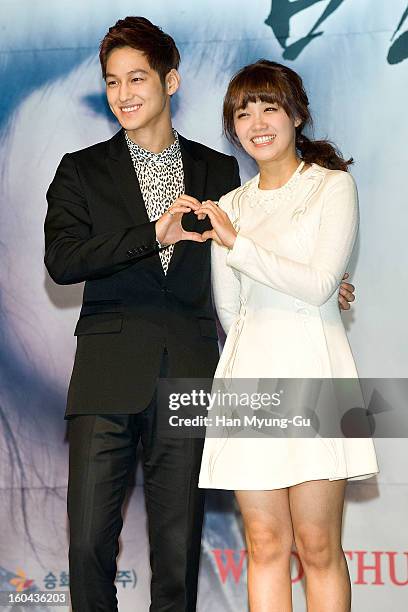 South Korean actors Kim Beom and Jeong Eun-Ji attend the SBS Drama 'Baramibunda' press conference at Blue Square Samsung Card Hall on January 31,...