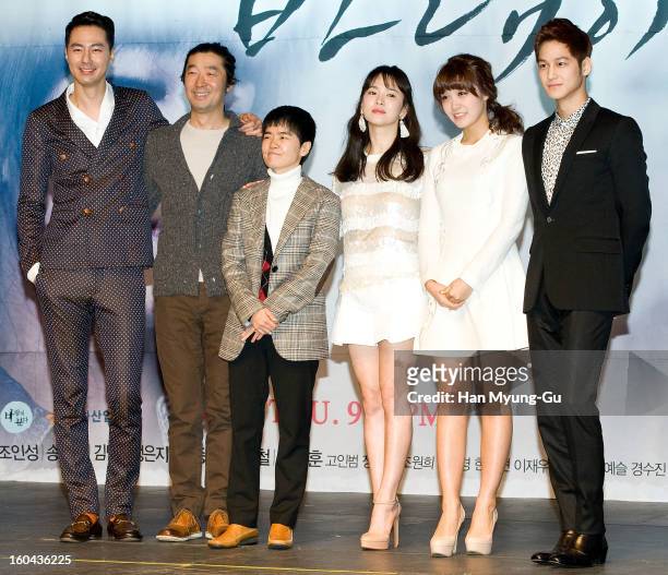 South Korean writer Noh Hee-Kyung, producer Kim Kyu-Tae, actors Zo In-Sung, Song Hye-Kyo, Jeong Eun-Ji and Kim Beom attend the SBS Drama...