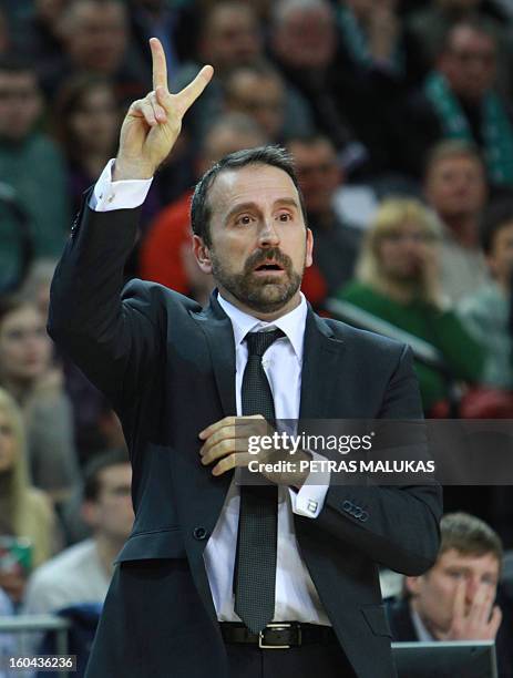 Coach Zalgiris 40 Coach Of Zalgiris Joan Plaza Stock Photos, High-Res Pictures, and ...