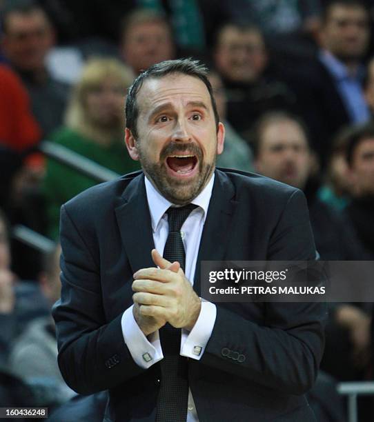 Coach Zalgiris 40 Coach Of Zalgiris Joan Plaza Stock Photos, High-Res Pictures, and ...