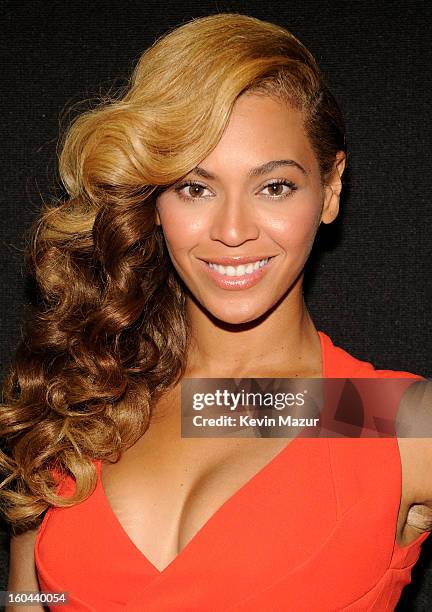 Beyonce poses backstage at the Pepsi Super Bowl XLVII Halftime Show Press Conference at the Ernest N. Morial Convention Center on January 31, 2013 in...