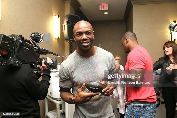 Terrell Owens attends EXPRESS 1MX Ultimate Shirt Shop & "Welcome to New Orleans" Happy Hour at Hyatt French Quarter Hotel on January 31, 2013 in New...