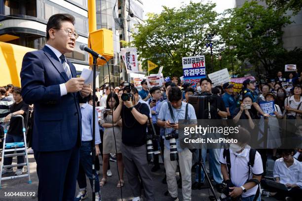 In order to be investigated as a suspect in relation to the suspicion of preferential development in Baekhyun-dong, Lee Jae-myung, the representative...