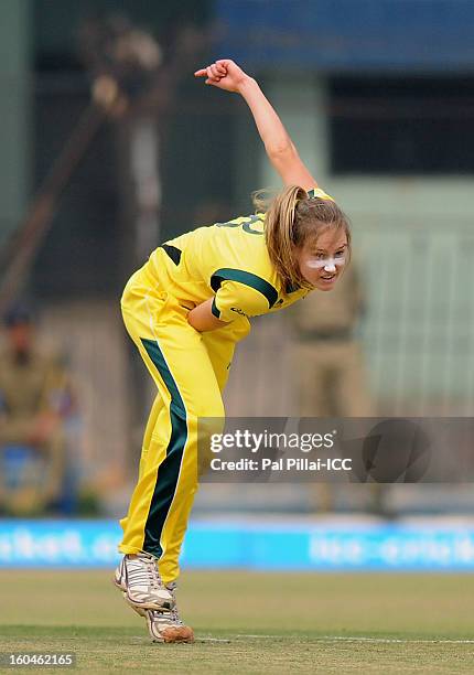 Ellyse Perry of Australia bowls during the second match of ICC Womens World Cup between Australia and Pakistan, played at the Barabati stadium on...