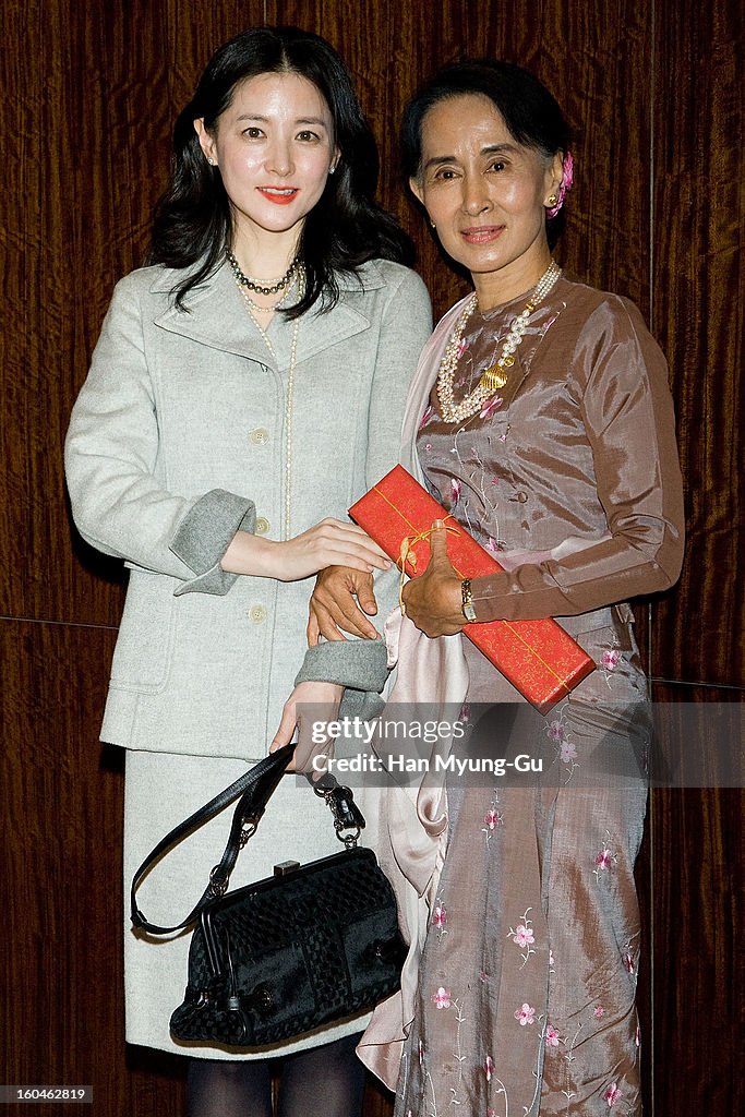 Aung San Suu Kyi Private Dinner with Lee Young-Ae