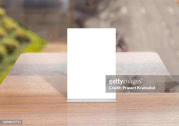 close up white rectangular menu on table - zeltplatz stock-fotos und bilder