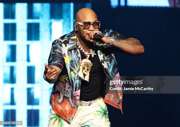 Flo Rida performs onstage during the 50 Cent: The Final Lap Tour at Barclays Center on August 09, 2023 in New York City.