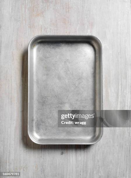 roasting tray - tray stock pictures, royalty-free photos & images