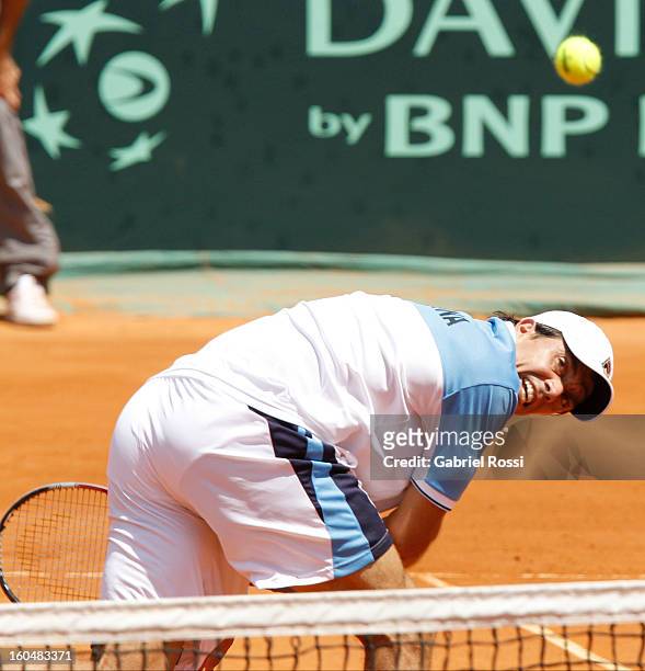 Carlos Berlocq of Argentina in action during the first match of the series between Argentina and Germany in the first round of Davis Cup at Parque...